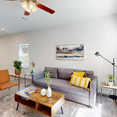Serenity House On Kingwood